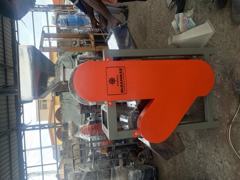 Dehuller Machine